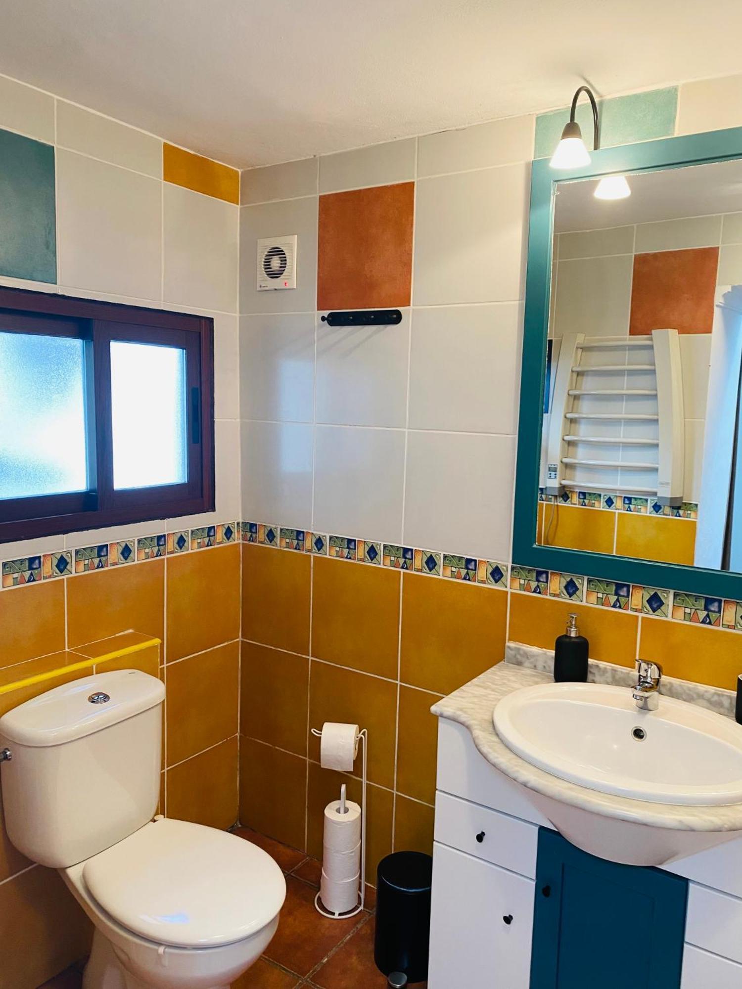 Room With Bathroom In Private House Casa Mar Torrox Luaran gambar